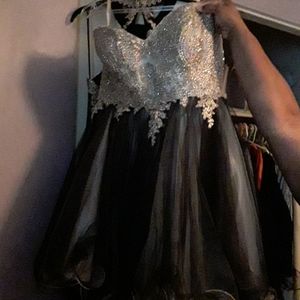 Black and cream prom party dress
